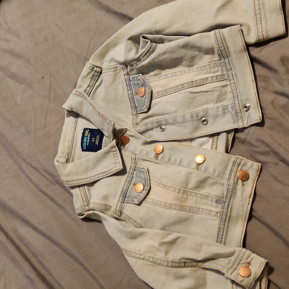 Oshkosh Genuine Kids jungle denim jacket like new 2T